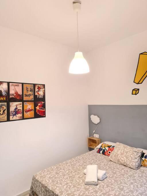 C Palacio Parking Segun Disponibilidad Siviglia Esterno foto